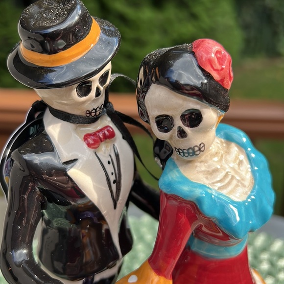 New w/ tags BlueSky Clayworks Day of the Dead Dancing Couple Figurine. Rare - Picture 7 of 9